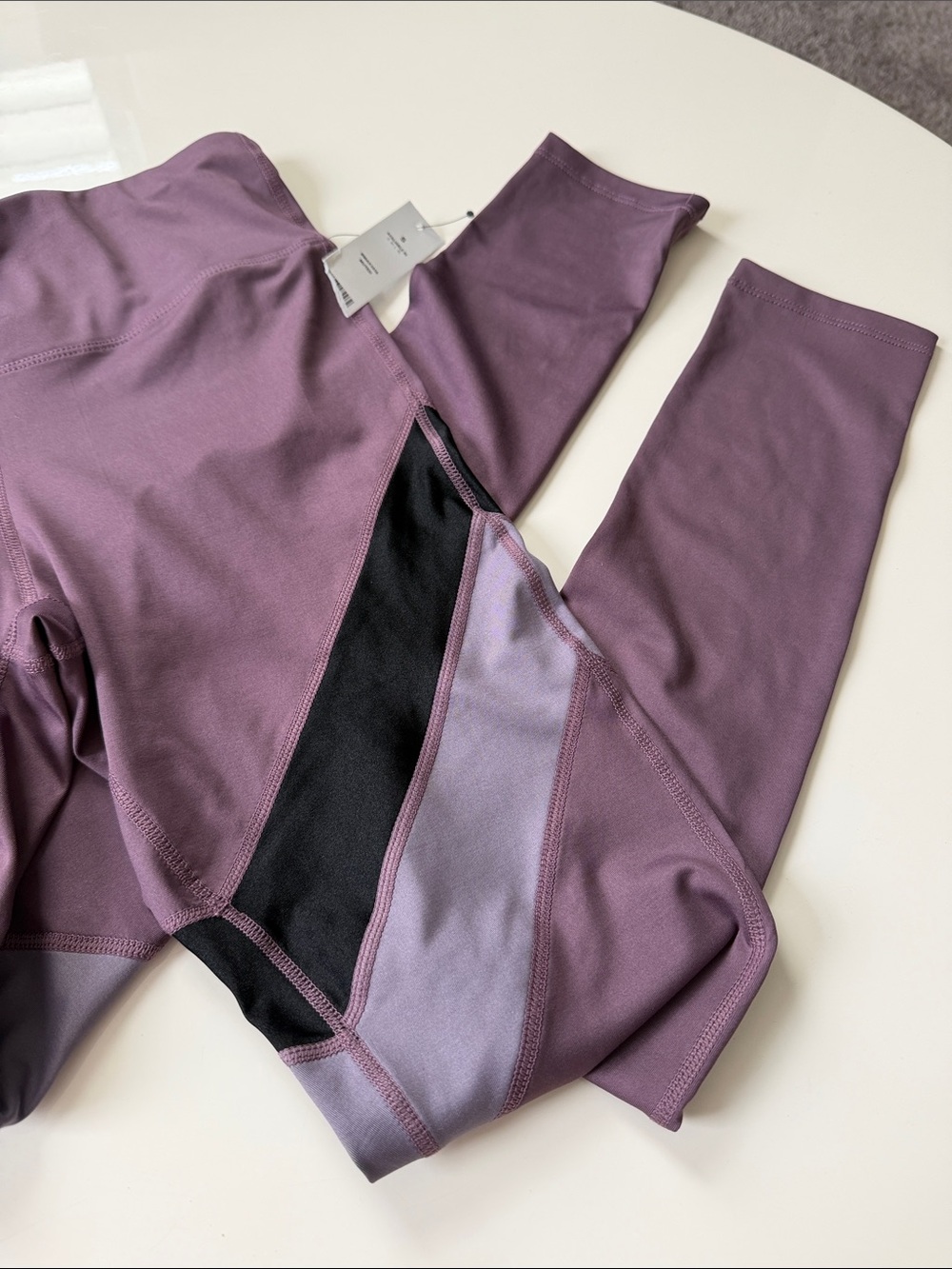 BCBGMaxAzria Girls Mauve Purple Colorblock Performance Leggings - Picture 2 of 7